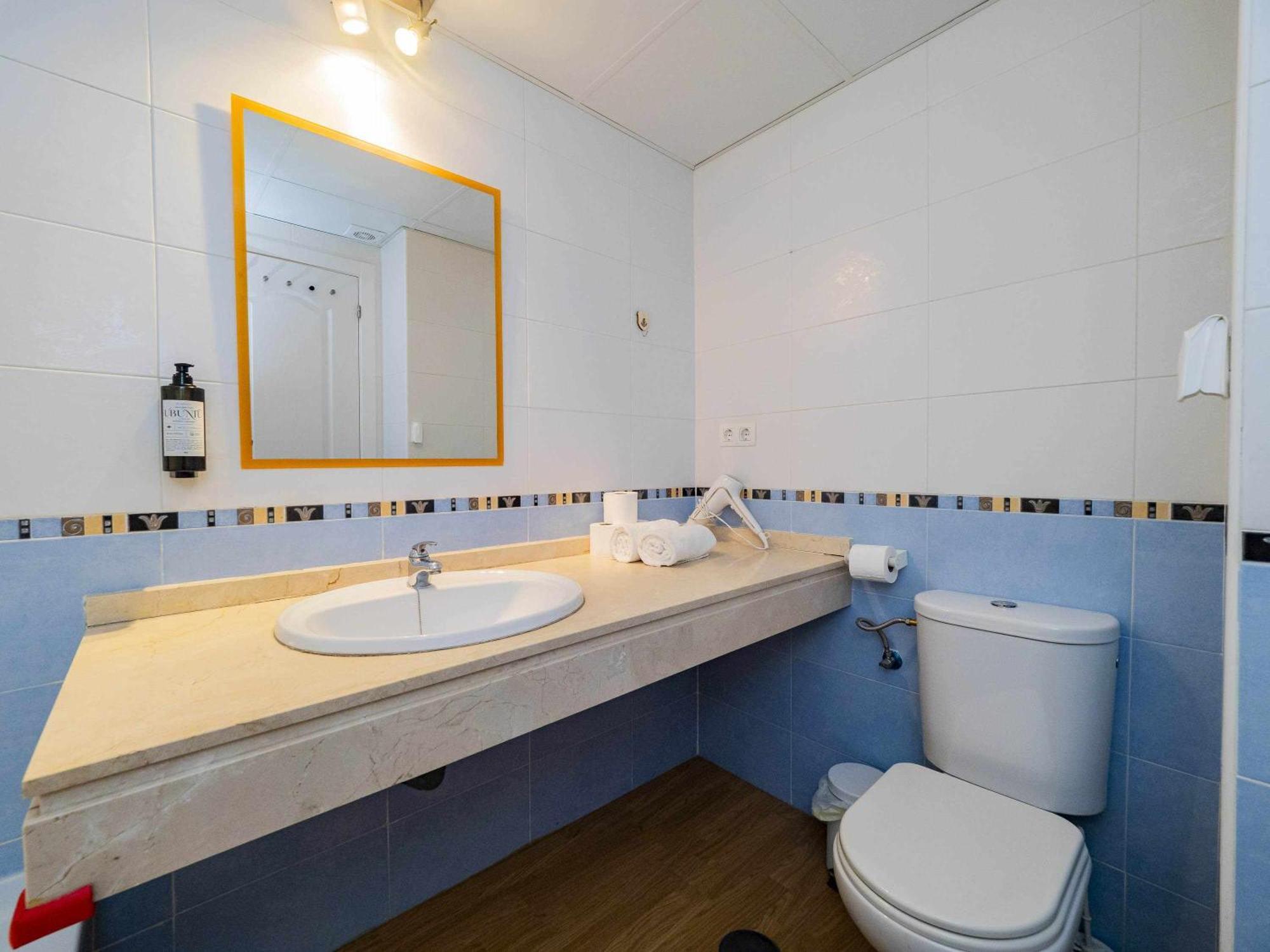 Apartmán Atico Con Vistas Al Mar Piscina Y Parking Màlaga Exteriér fotografie