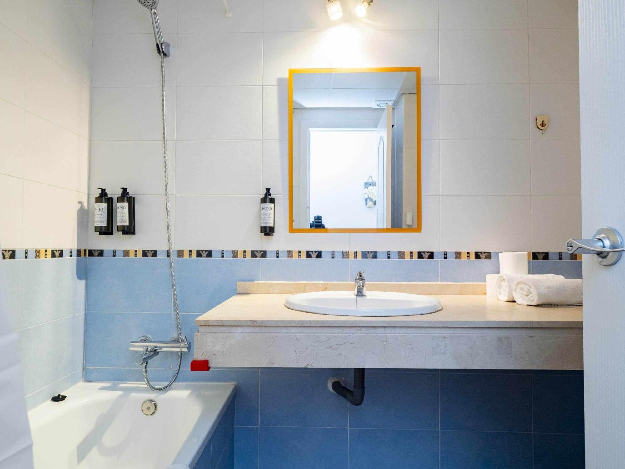 Apartmán Atico Con Vistas Al Mar Piscina Y Parking Màlaga Exteriér fotografie